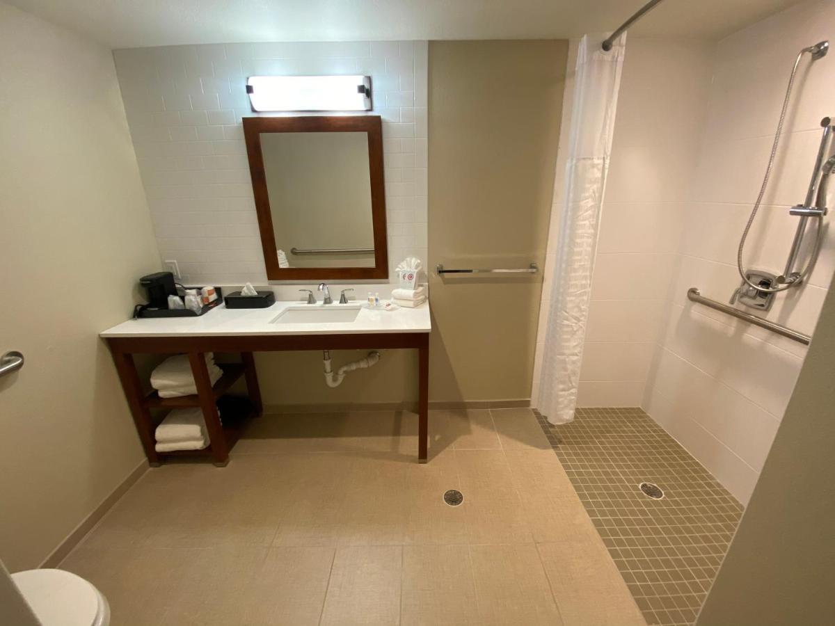 Comfort Suites Midland West Eksteriør billede